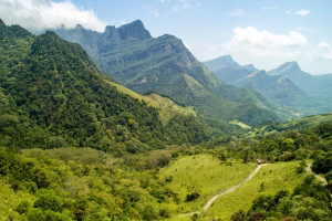 Knuckles Mountain Range
